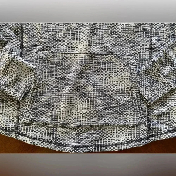 Talbots Women’s Adrenaline Long Sleeve Wrap Collar Pullover Reflective Trim Med - Picture 4 of 12